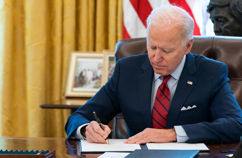 Biden concede perdão ao filho por declaração falsa e sonegação biden-concede-perdao-ao-filho-por-declaracao-falsa-e-sonegacao