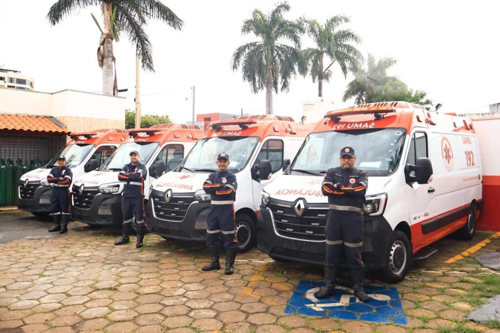 caldas-novas-reforca-frota-do-samu-com-4-novas-ambulancias