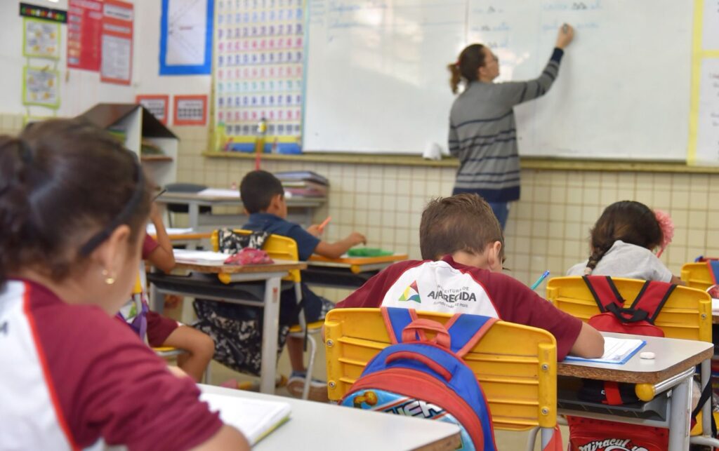 Educação de Aparecida inicia período de cadastramento para alunos novatos educacao-de-aparecida-inicia-periodo-de-cadastramento-para-alunos-novatos