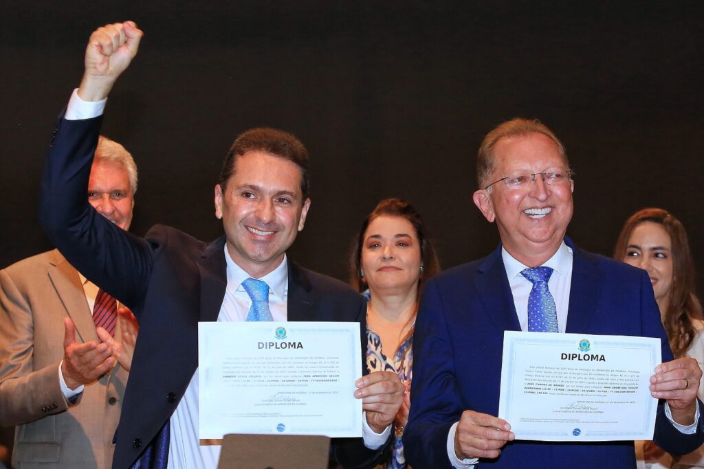 justica-eleitoral-diploma-leandro-vilela,-vice-prefeito-e-vereadores-de-aparecida