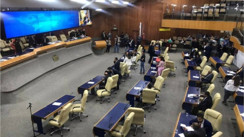 Câmara de Goiânia aprova mudanças na estrutura administrativa da casa camara-de-goiania-aprova-mudancas-na-estrutura-administrativa-da-casa