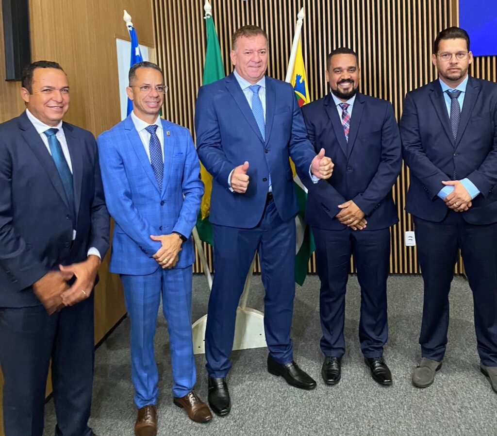 gilsao-e-eleito-presidente-da-camara-de-aparecida-de-goiania