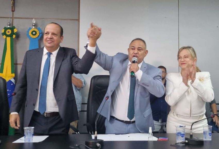 Kleber Marra e Rodrigo Lima tomam posse em Caldas Novas kleber-marra-e-rodrigo-lima-tomam-posse-em-caldas-novas