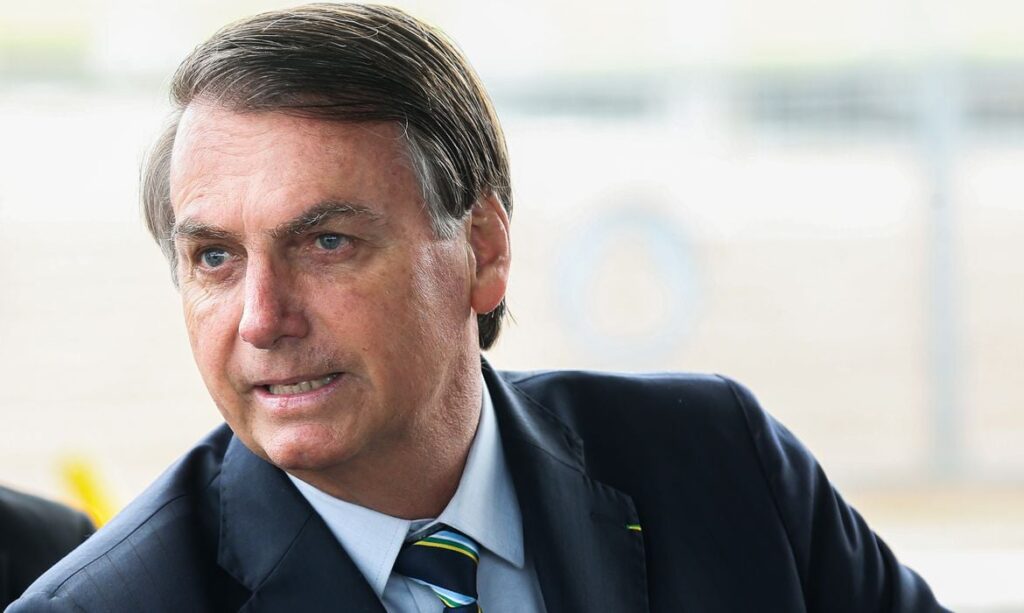 Bolsonaro afirma que receberia no Planalto soldado israelense investigado, com honras bolsonaro-afirma-que-receberia-no-planalto-soldado-israelense-investigado,-com-honras