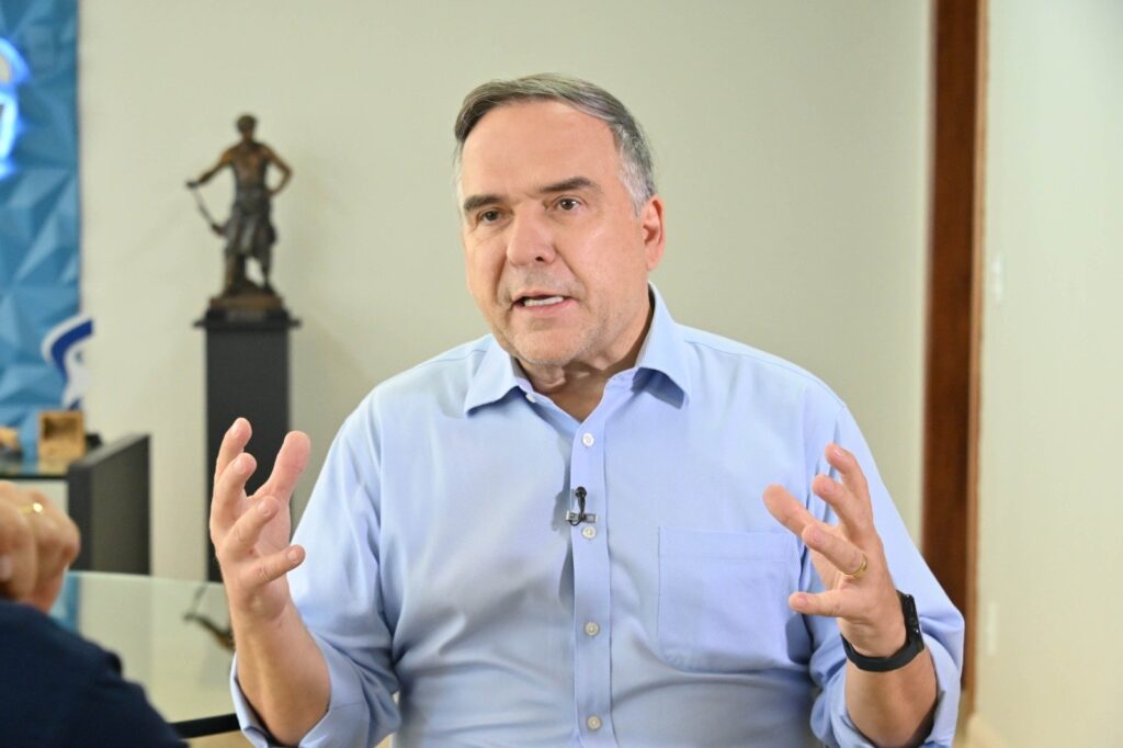 Questionado sobre Acordo Coletivo e supersalários da Comurg, Mabel afirma: “Vou rever tudo” questionado-sobre-acordo-coletivo-e-supersalarios-da-comurg,-mabel-afirma:-“vou-rever-tudo”
