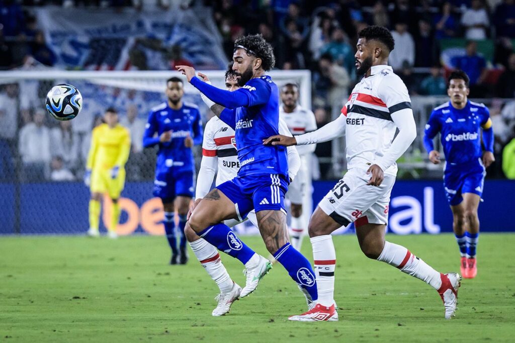 São Paulo e Cruzeiro empatam em amistoso nos EUA sao-paulo-e-cruzeiro-empatam-em-amistoso-nos-eua