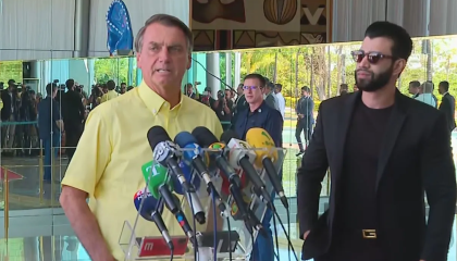 “PL aceita falar com Gusttavo Lima, mas candidato sou eu”, diz Bolsonaro “pl-aceita-falar-com-gusttavo-lima,-mas-candidato-sou-eu”,-diz-bolsonaro