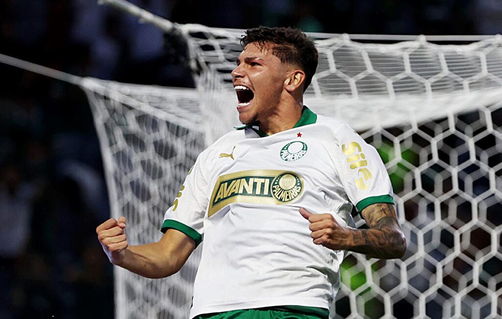 Palmeiras goleia Audax e avança às quartas de final da Copinha palmeiras-goleia-audax-e-avanca-as-quartas-de-final-da-copinha