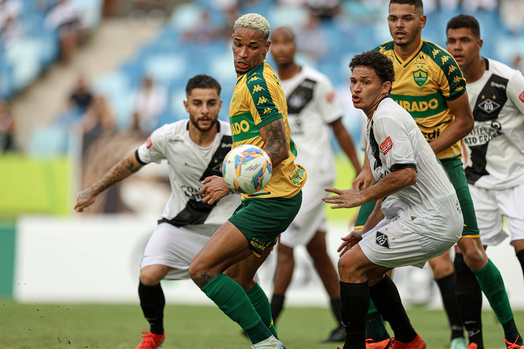 Mixto e Cuiabá empatam na Arena Pantanal pelo Campeonato Estadual mixto-e-cuiaba-empatam-na-arena-pantanal-pelo-campeonato-estadual