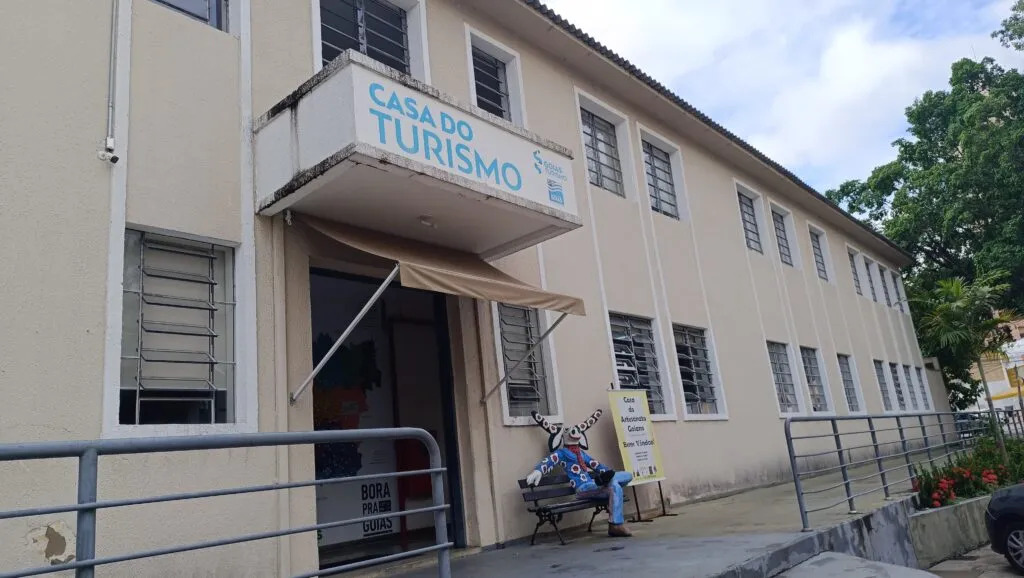 Agência Estadual de Turismo abre cinco vagas com salários de mais de R$ 5 mil agencia-estadual-de-turismo-abre-cinco-vagas-com-salarios-de-mais-de-r$-5-mil