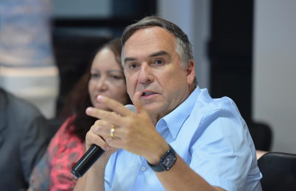 Mabel insiste na emergência financeira de Goiânia e aponta R$ 4 bi de dívidas da Prefeitura mabel-insiste-na-emergencia-financeira-de-goiania-e-aponta-r$-4-bi-de-dividas-da-prefeitura