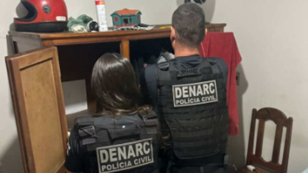 Polícia Civil desarticula quadrilha que aplicava golpes com boletos bancários policia-civil-desarticula-quadrilha-que-aplicava-golpes-com-boletos-bancarios