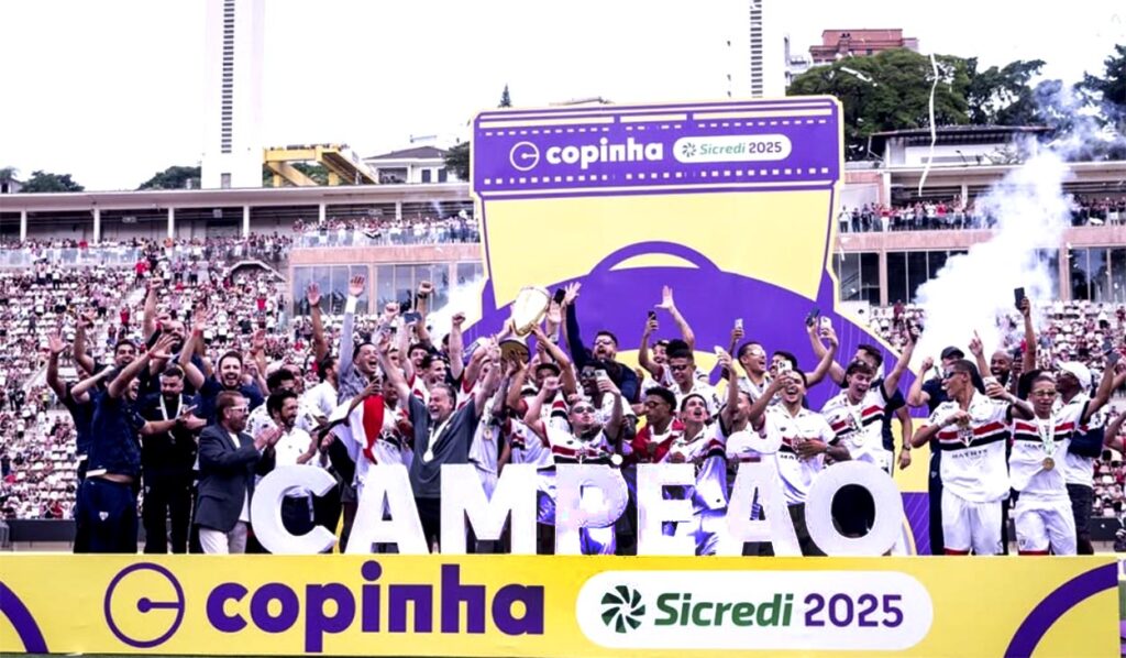 São Paulo vence Corinthians de virada e conquista a Copinha sao-paulo-vence-corinthians-de-virada-e-conquista-a-copinha