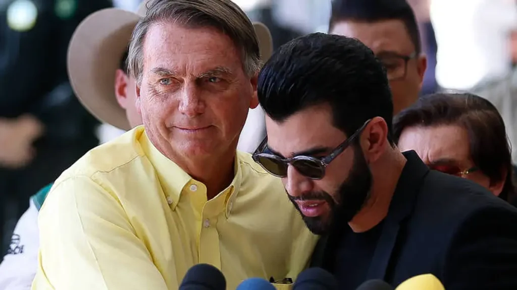 “Ele bebe muito”, diz Bolsonaro ao comentar candidatura de Gusttavo Lima à presidência “ele-bebe-muito”,-diz-bolsonaro-ao-comentar-candidatura-de-gusttavo-lima-a-presidencia
