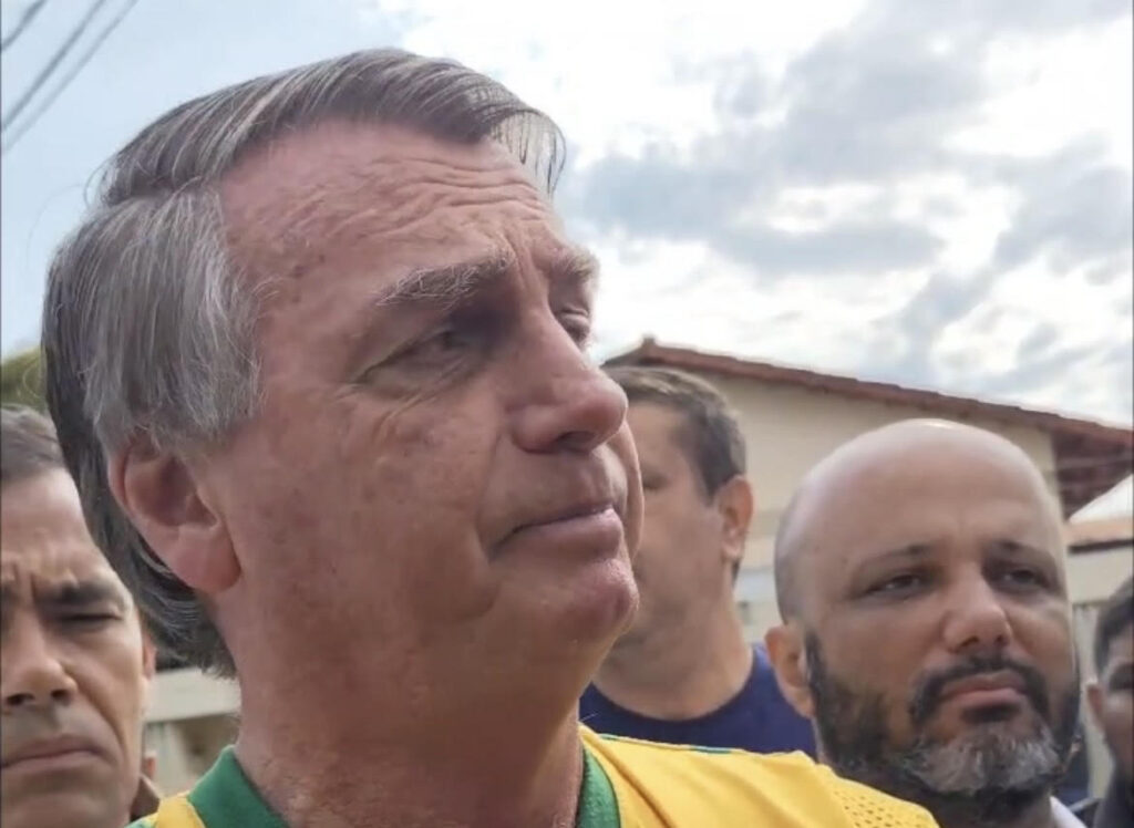 “Meu plano ‘B’ sou eu”, diz Bolsonaro ao descartar sucessor para as eleições de 2026 “meu-plano-‘b’-sou-eu”,-diz-bolsonaro-ao-descartar-sucessor-para-as-eleicoes-de-2026