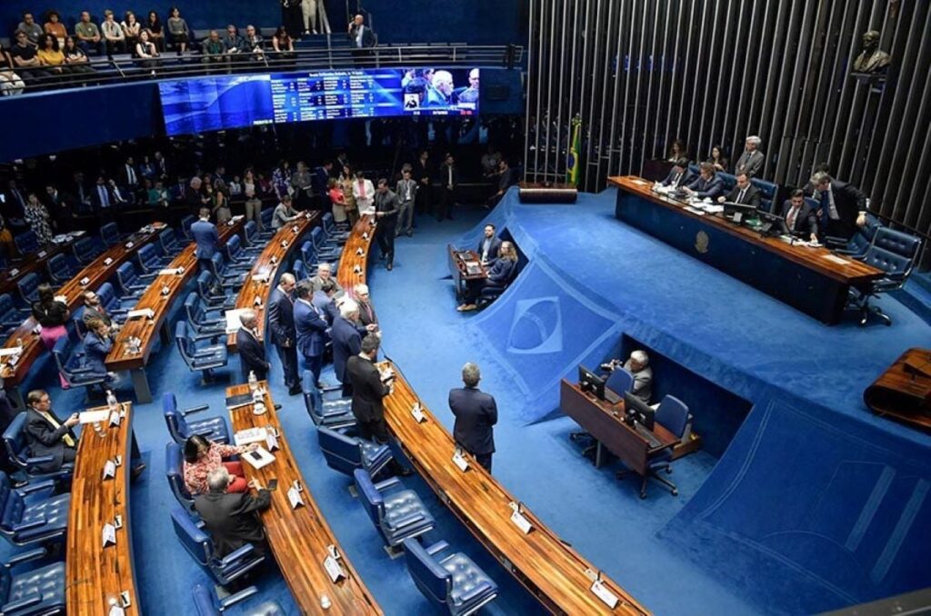 Senado também elege nova Mesa Diretora no sábado, com Alcolumbre favorito contra 4 senado-tambem-elege-nova-mesa-diretora-no-sabado,-com-alcolumbre-favorito-contra-4