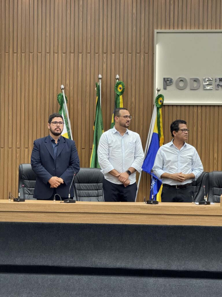 Solenidade marca posse das Equipes Gestoras do Biênio 2025/2026 e novos servidores da Educação em Porangatu