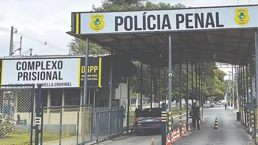 Funcionários de presídio são afastados por envolvimento sexual com detentas funcionarios-de-presidio-sao-afastados-por-envolvimento-sexual-com-detentas