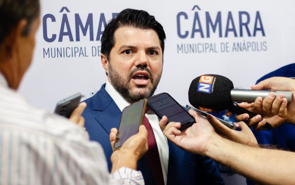 Márcio Corrêa aponta desequilíbrio fiscal e financeiro na prefeitura de Anápolis marcio-correa-aponta-desequilibrio-fiscal-e-financeiro-na-prefeitura-de-anapolis
