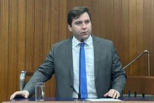 Lucas Kitão retorna à Câmara e faz pronunciamento sobre ações realizadas na Comurg lucas-kitao-retorna-a-camara-e-faz-pronunciamento-sobre-acoes-realizadas-na-comurg