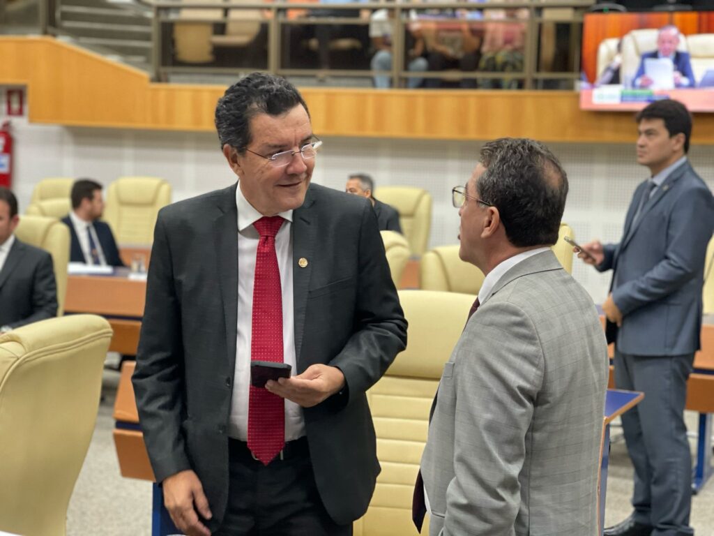 Vereadores de Goiânia apresentam projetos com foco na saúde e trânsito vereadores-de-goiania-apresentam-projetos-com-foco-na-saude-e-transito