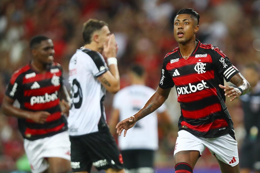 flamengo-vence-o-vasco-e-garante-vaga-nas-semifinais-do-carioca
