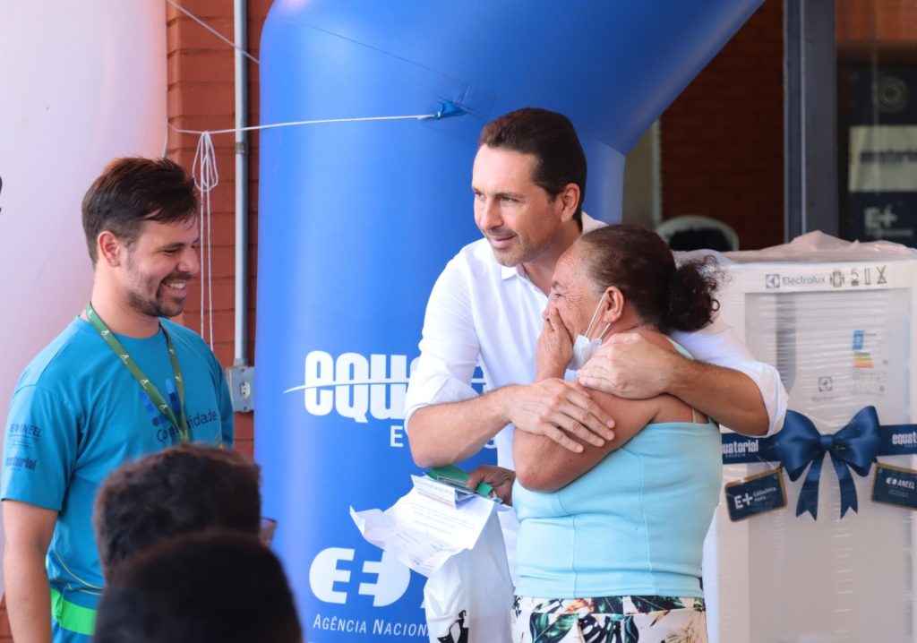 Prefeitura de Aparecida e Equatorial sorteiam 40 geladeiras para famílias carentes prefeitura-de-aparecida-e-equatorial-sorteiam-40-geladeiras-para-familias-carentes