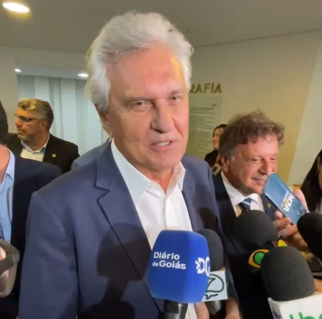 Caiado afirma que atuais mudanças no secretariado são “análise que faço junto com Daniel” caiado-afirma-que-atuais-mudancas-no-secretariado-sao-“analise-que-faco-junto-com-daniel”