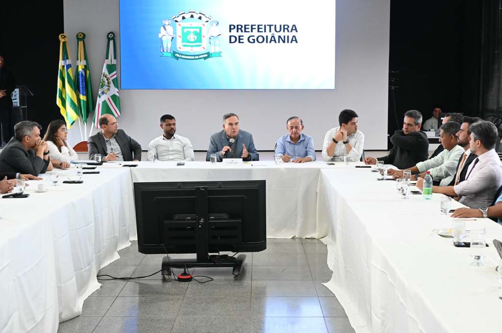 Prefeitura apresenta plano de recuperação da Comurg à vereadores prefeitura-apresenta-plano-de-recuperacao-da-comurg-a-vereadores