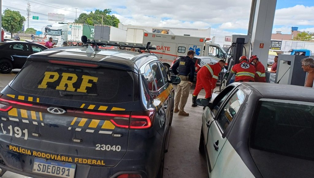 Homem sofre crise de hipoglicemia ao abastecer veículo em Goiânia homem-sofre-crise-de-hipoglicemia-ao-abastecer-veiculo-em-goiania