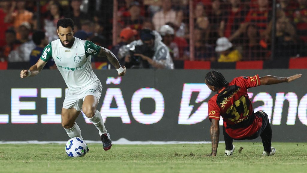 Palmeiras vence o Sport e conquista primeira vitória no Brasileirão palmeiras-vence-o-sport-e-conquista-primeira-vitoria-no-brasileirao