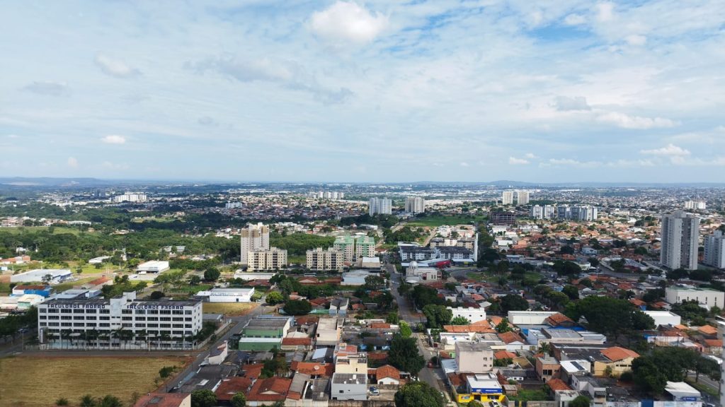 alternancia-entre-calor-e-chuva-marcam-semana-em-goias
