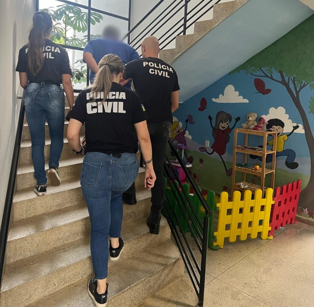 Treinador de futebol é preso por assédio sexual a crianças em Aparecida de Goiânia treinador-de-futebol-e-preso-por-assedio-sexual-a-criancas-em-aparecida-de-goiania
