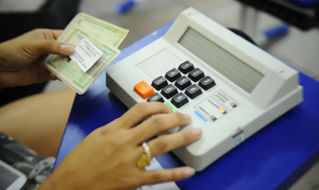 Prazo para regularizar título eleitoral termina em 19 de maio prazo-para-regularizar-titulo-eleitoral-termina-em-19-de-maio