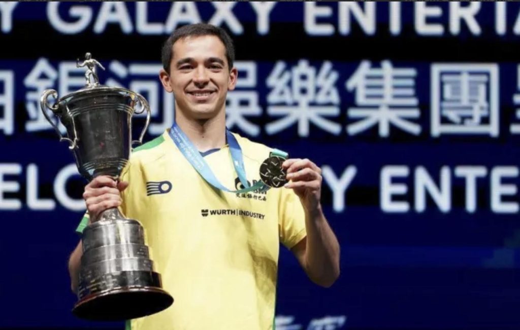 hugo-calderano-faz-historia-e-conquista-titulo-inedito-na-copa-do-mundo-de-tenis-de-mesa