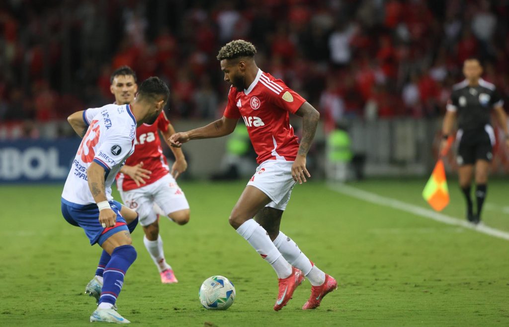inter-busca-empate-epico-contra-o-nacional-apos-estar-perdendo-por-3-a-0-na-libertadores