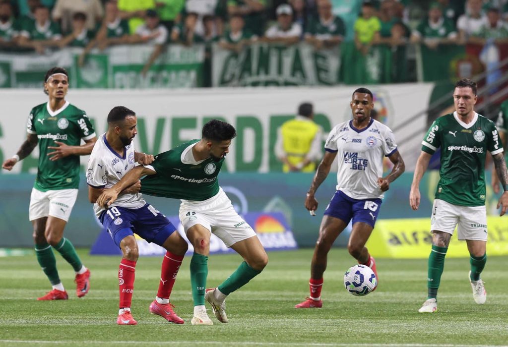 Palmeiras perde invencibilidade e liderança ao ser derrotado pelo Bahia palmeiras-perde-invencibilidade-e-lideranca-ao-ser-derrotado-pelo-bahia