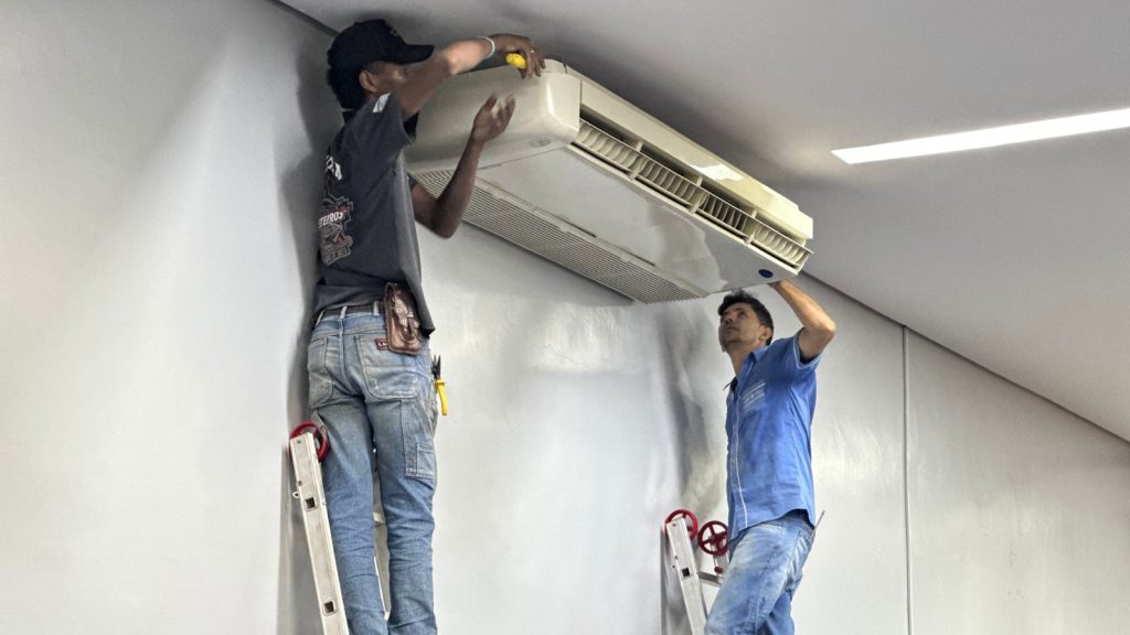 Câmara de Porangatu moderniza infraestrutura com nova climatização no Plenário Jales Ribeiro Mendonça