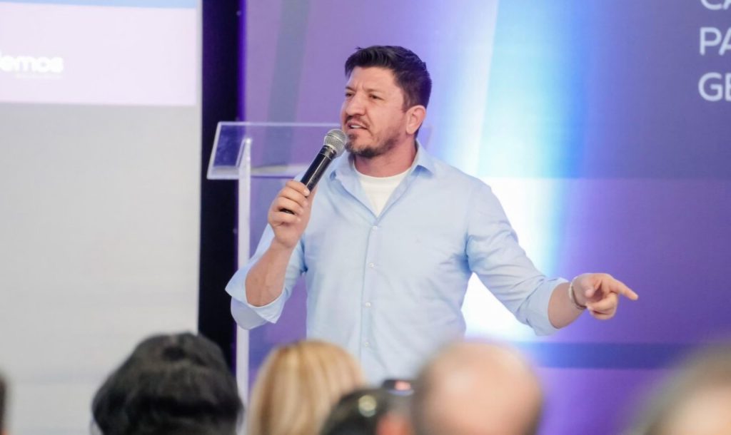 glaustin-da-fokus-reforca-alinhamento-do-podemos-com-caiado-em-2026