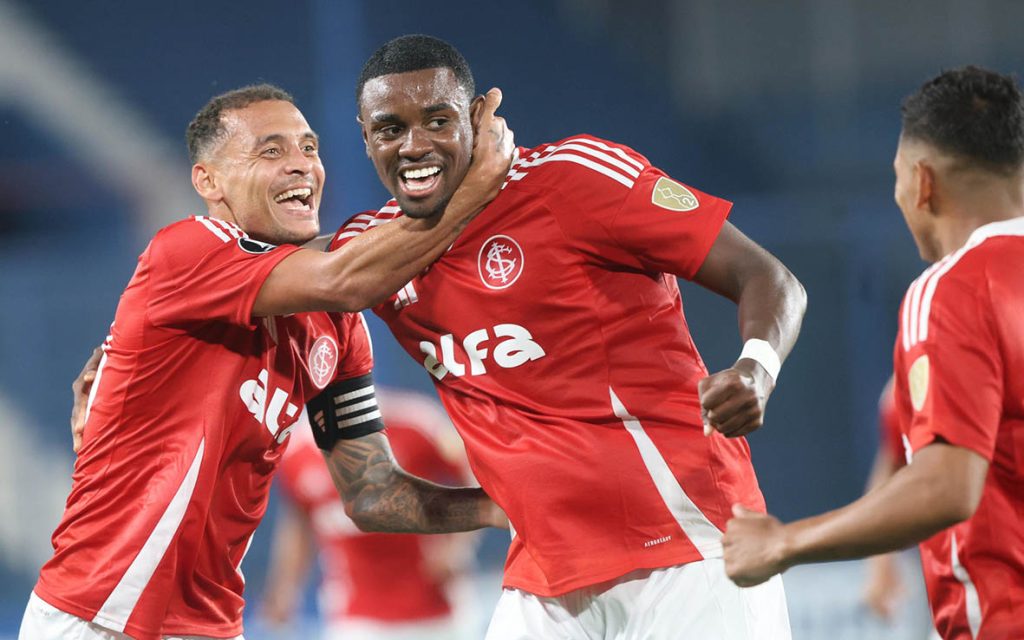 Inter vence Nacional fora de casa e encaminha classificação na Libertadores inter-vence-nacional-fora-de-casa-e-encaminha-classificacao-na-libertadores