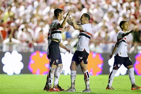 sao-paulo-vence-o-nautico-e-avanca-na-copa-do-brasil