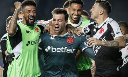 com-drama-e-emocao,-vasco-avanca-na-copa-do-brasil