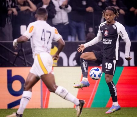 corinthians-avanca-na-copa-do-brasil-com-gol-nos-acrescimos