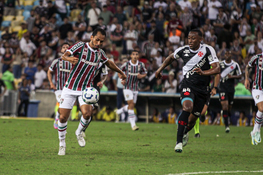 fluminense-vence-o-vasco-e-se-mantem-no-g4-do-brasileirao