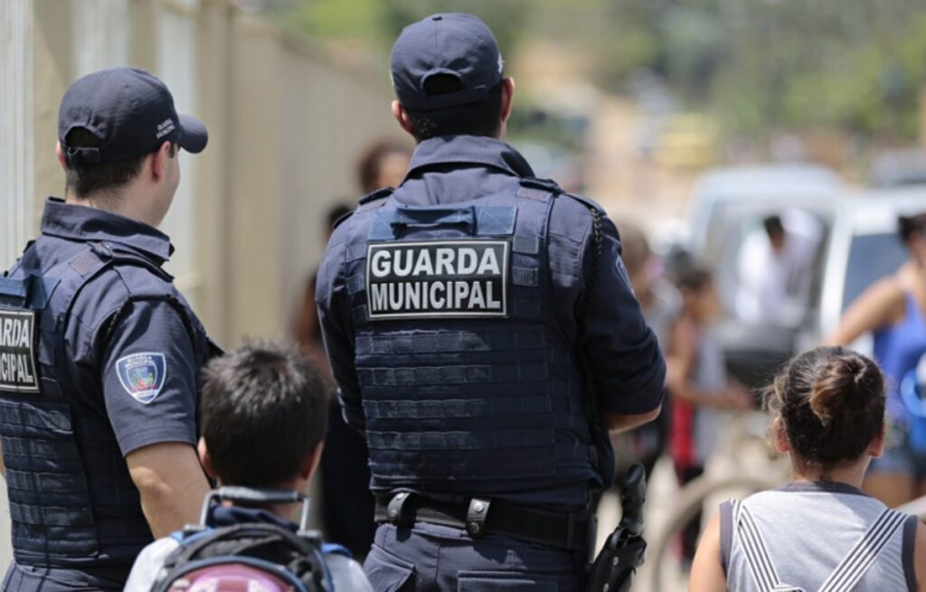 Senado aprova PEC que inclui guardas e agentes de trânsito na segurança pública senado-aprova-pec-que-inclui-guardas-e-agentes-de-transito-na-seguranca-publica