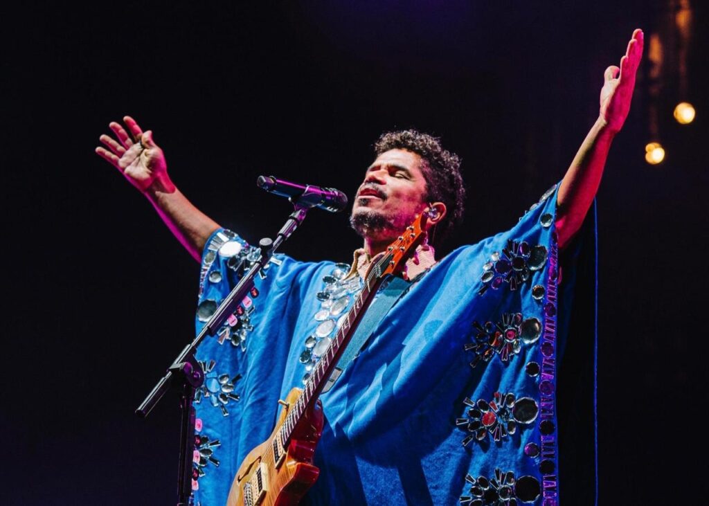 natiruts-se-despede-dos-palcos-em-goiania-com-turne-“leve-com-voce”