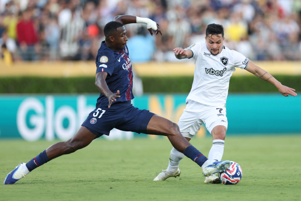 Botafogo surpreende PSG e assume a liderança do Grupo no Mundial de Clubes botafogo-surpreende-psg-e-assume-a-lideranca-do-grupo-no-mundial-de-clubes