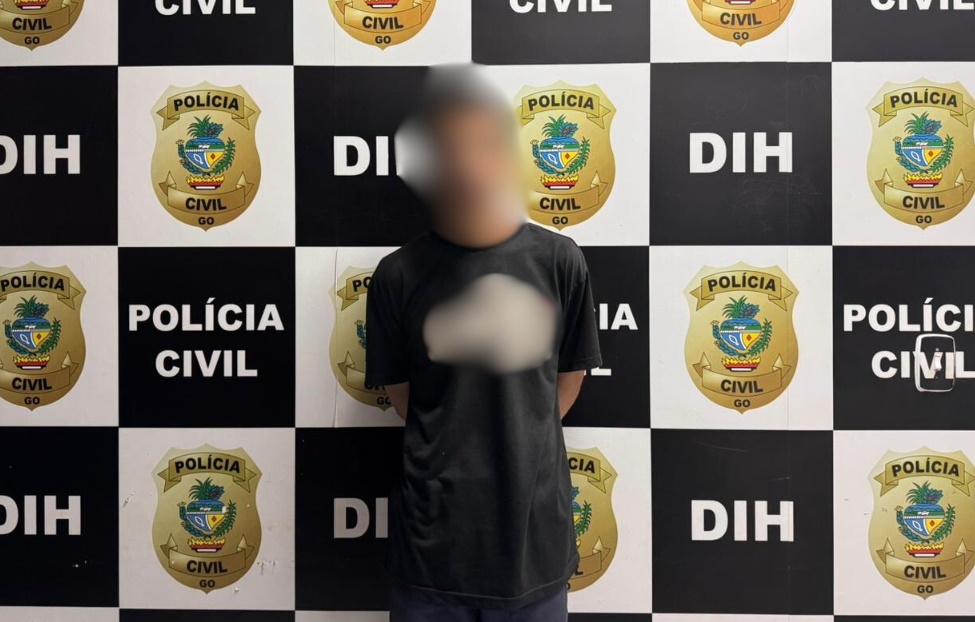Homem é preso suspeito de matar o pai a facadas em Goiânia homem-e-preso-suspeito-de-matar-o-pai-a-facadas-em-goiania