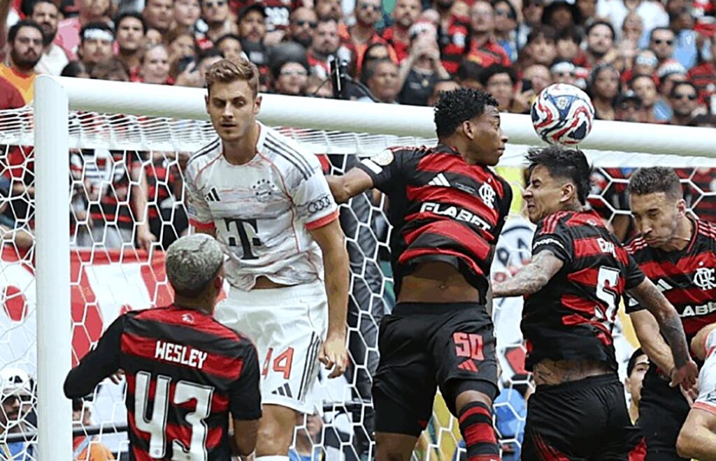 Flamengo perde de 4 a 2 e é eliminado pelo Bayern no Mundial de Clubes flamengo-perde-de-4-a-2-e-e-eliminado-pelo-bayern-no-mundial-de-clubes