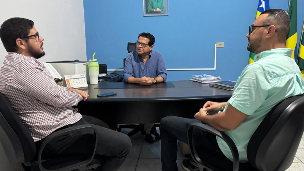 Frente Parlamentar do TEA reforça diálogo com Secretaria de Educação para fortalecer inclusão escolar em Porangatu